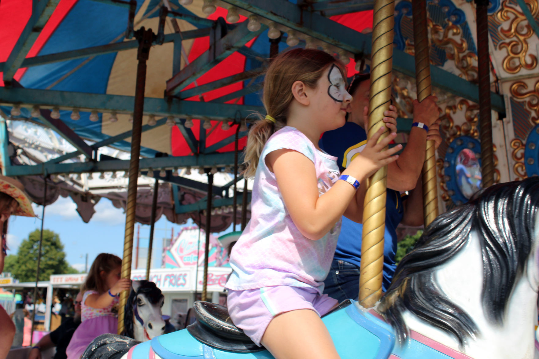 Thursday fair013.jpg